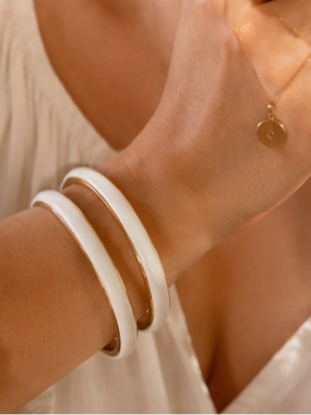 Vintage Monet White Enamel Gold Tone Bangle Bracelet Set 2 Stackable Signed